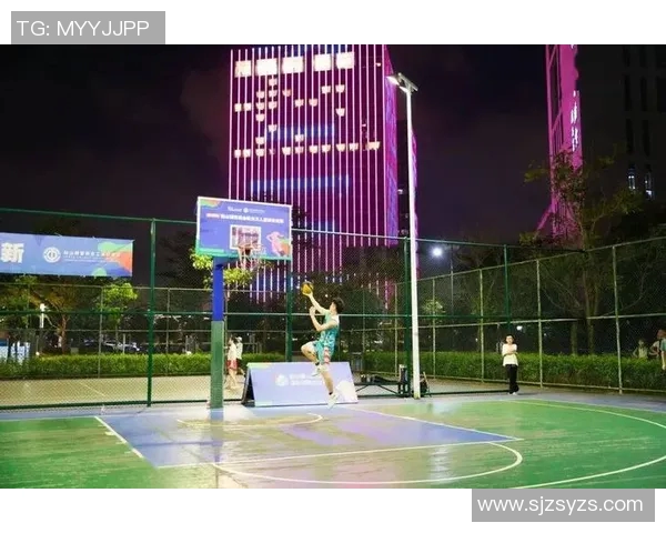 激情四溢泳池对决 全程直播精彩瞬间呈现！