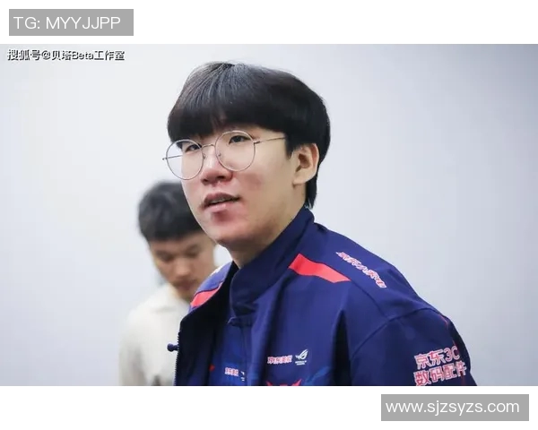 城市赛点评:FPX在比赛中的状态与表现分析及未来展望